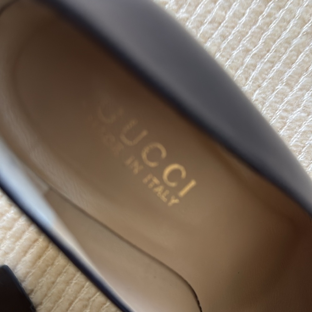 Gucci Black Leather Square-Toe Flats - Picture 2 of 3